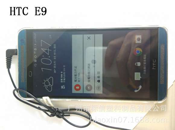 HTC E9 скоро будет официально, а пока на фото