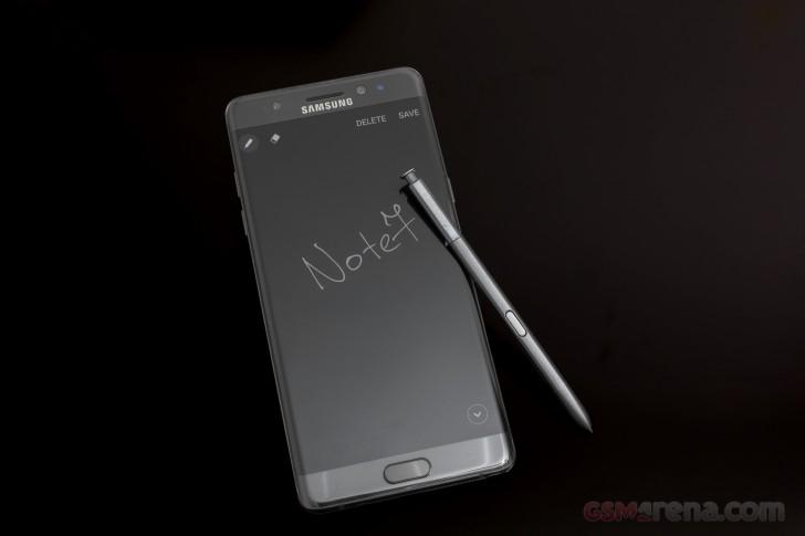 Samsung выяснила причины взрывов Galaxy Note 7