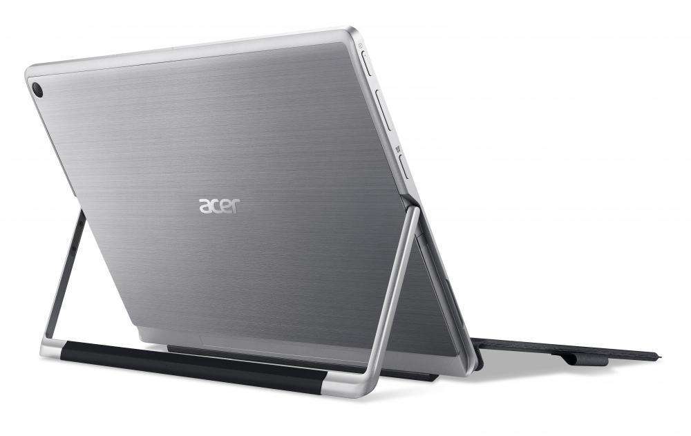 Acer радует свежими ультрабуками Aspire S13 и Switch Alpha 12
