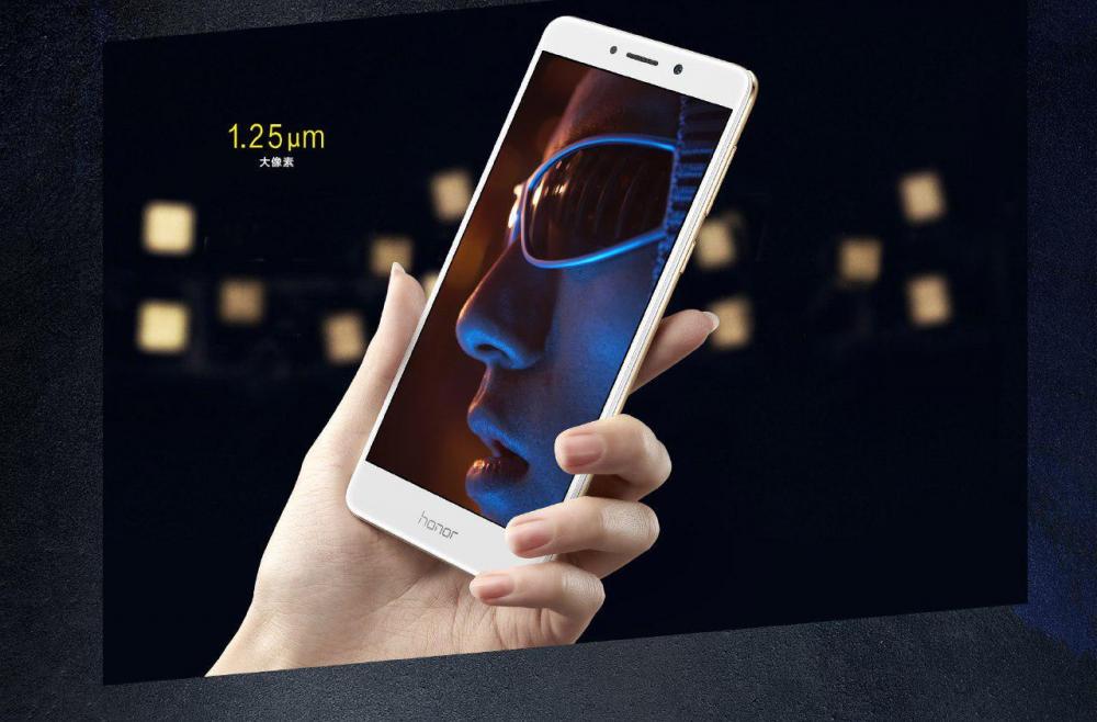 Huawei представила недорогой смартфон с двойной камерой - Honor 6X