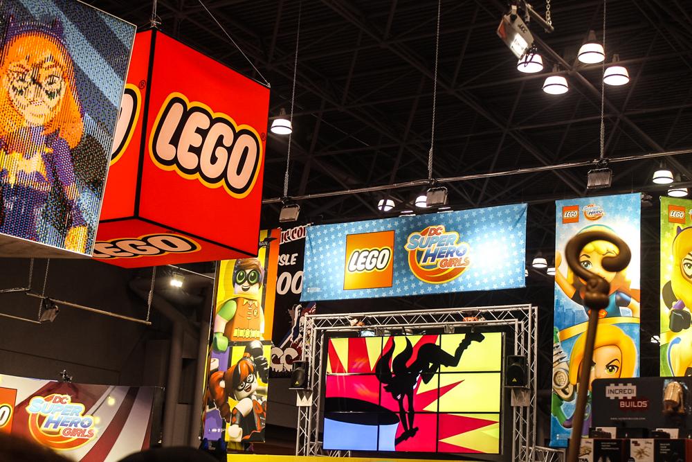 Компания LEGO представила супергеройские новинки на New York Comic Con 2016