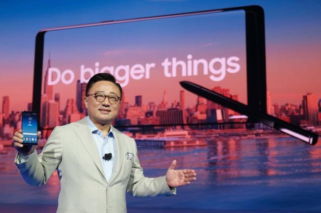 Samsung собирается продать рекордное количество Galaxy Note 8