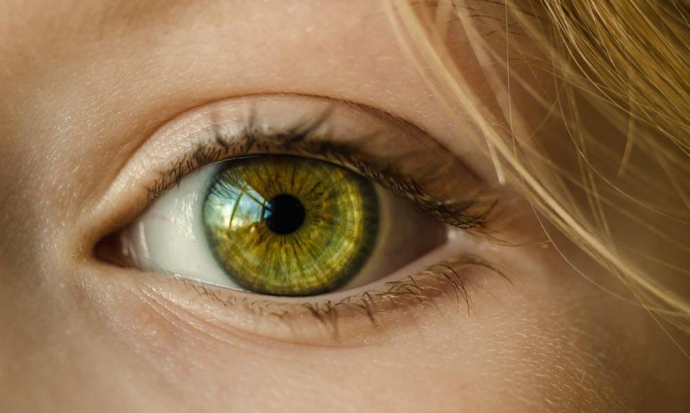 Сканер сетчатки глаза Samsung Galaxy S8 может привести к катаракте