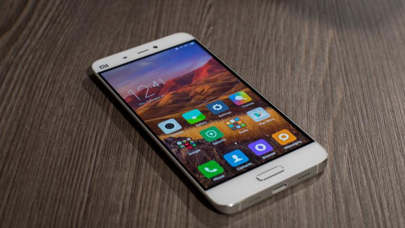 Xiaomi Mi 6 могут ослабить до Snapdragon 821