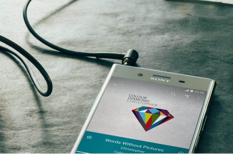 Sony Xperia XZ Premium готовится получать Android Oreo и новые фишки