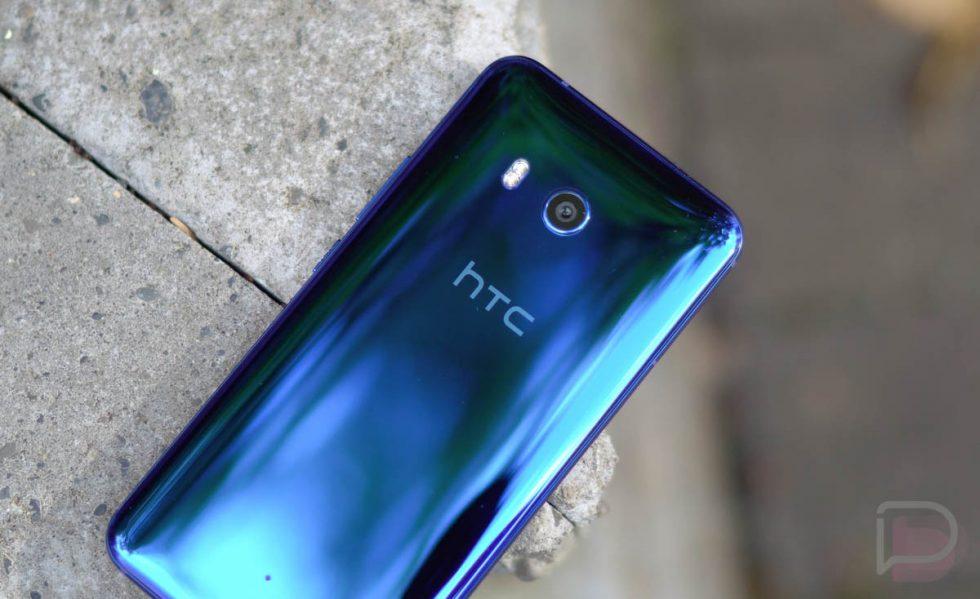 HTC не покажет U12 на MWC 2018