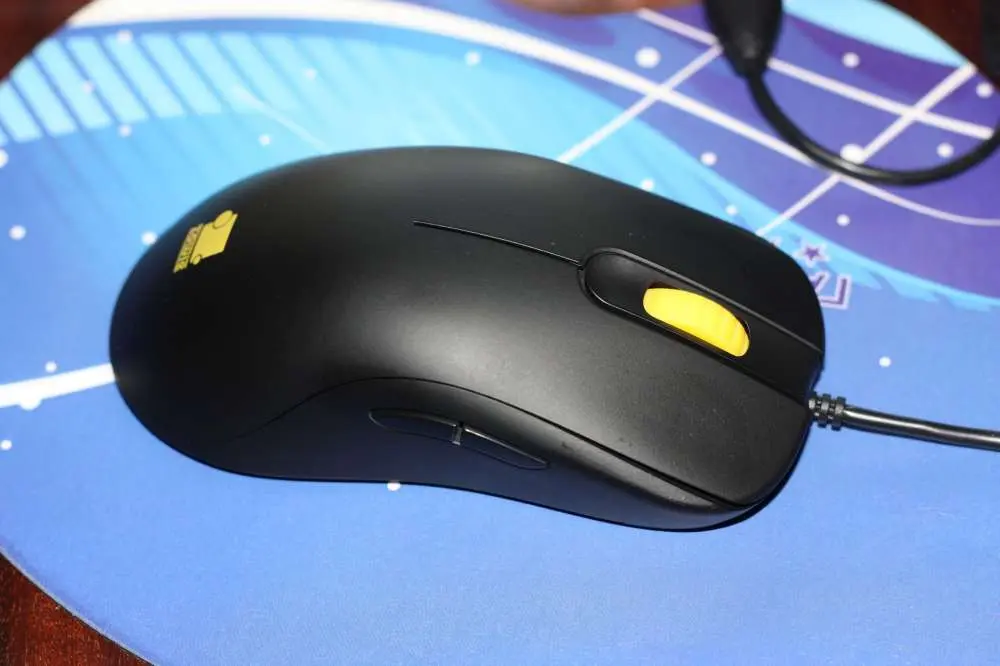 Обзор геймерской мыши Zowie FK1