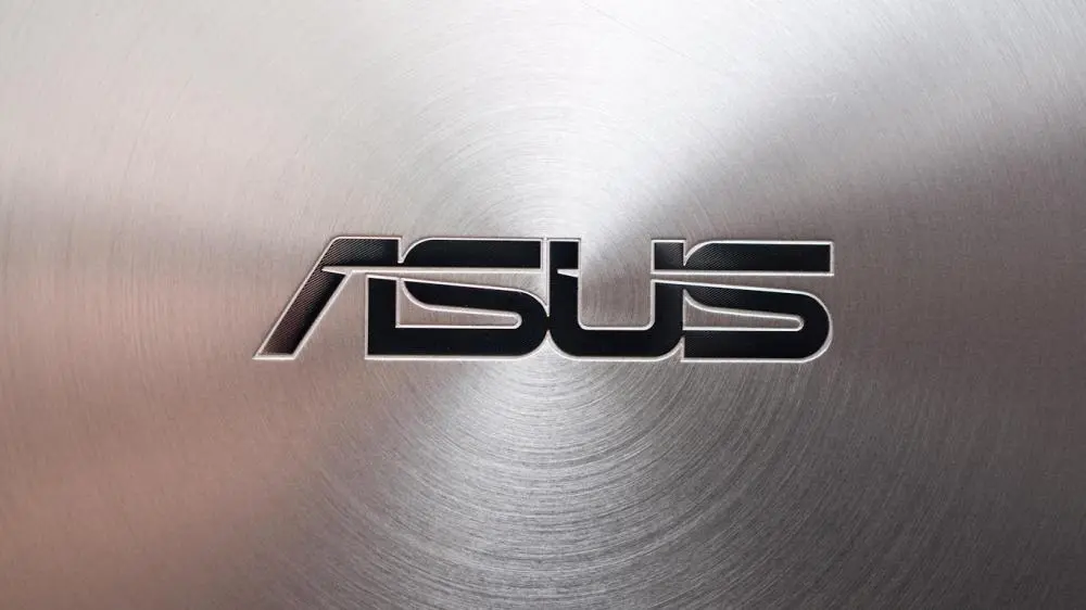 Asus Zenfone 3 появится не раньше марта