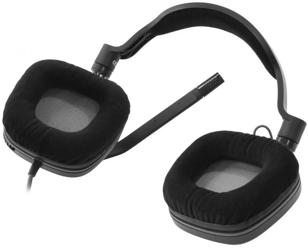 Гарнитура Plantronics GameCom 388: превосходство геймера