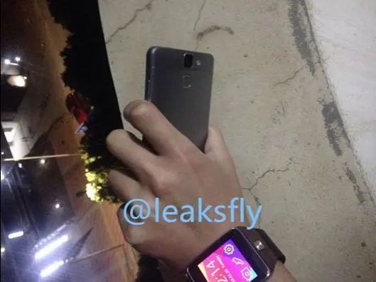 Huawei Mate 7 Compact