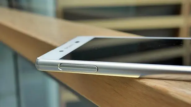 Sony Xperia Z5 обещают в сентябре