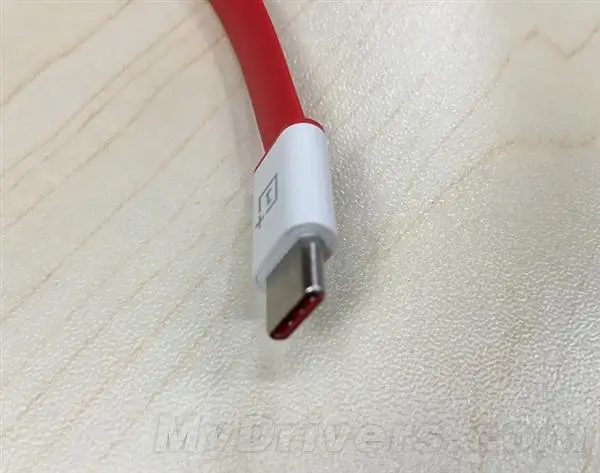 Вот как выглядит USB Type-C для смартфона OnePlus 2