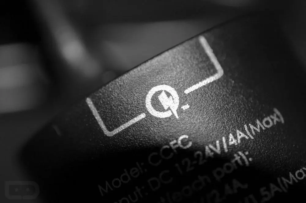 Qualcomm научат смартфоны заряжаться ещё быстрее