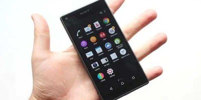 Камерофон Xperia X от Compact Sony скоро в России