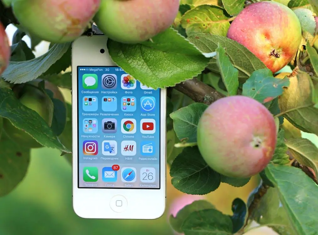 Android-вендоры стыдят Apple за замедление смартфонов и сами так не делают