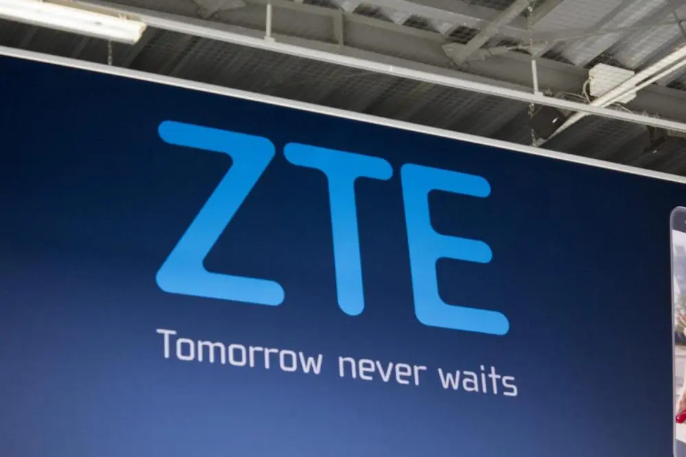 ZTE не смогла, смартфон Hawkeye отменили