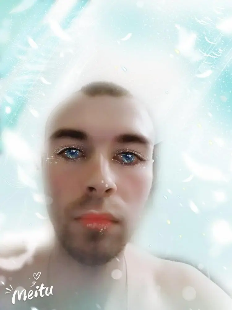Приложение Meitu украшает фотки, собирает IMEI, MAC и прочее