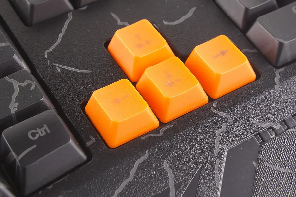 Для начинающих геймеров: набор игровой периферии SVEN GS-9400 
