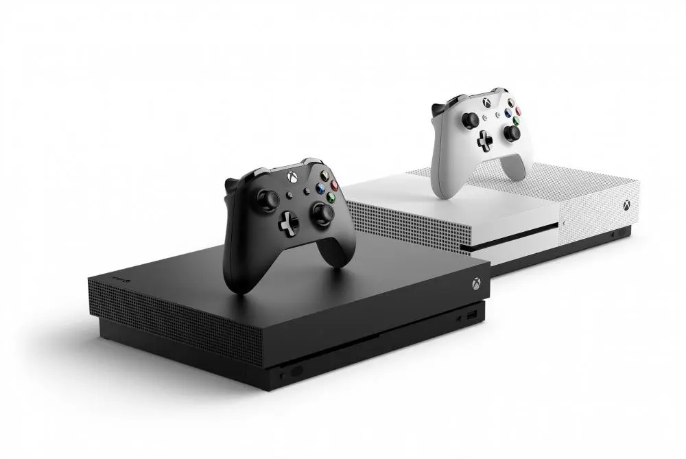 Microsoft запустила Xbox One X 