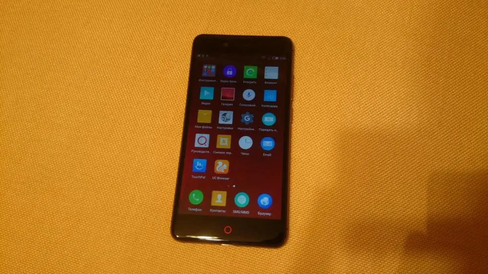 Обзор Nubia Z11 mini. Актуален ли телефон в 2017 году?
