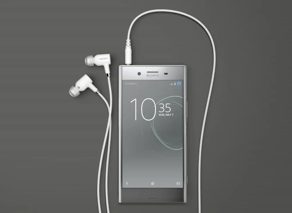 Смартфон Sony Xperia XZ Premium поступает в продажу в России