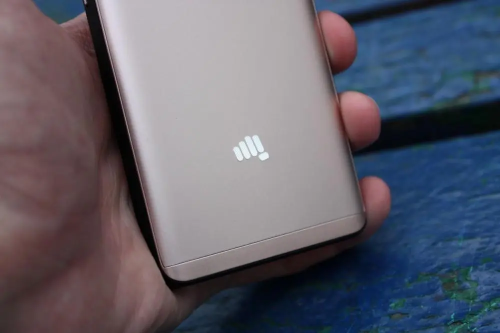 Обзор не дорого смартфона Micromax Q3551