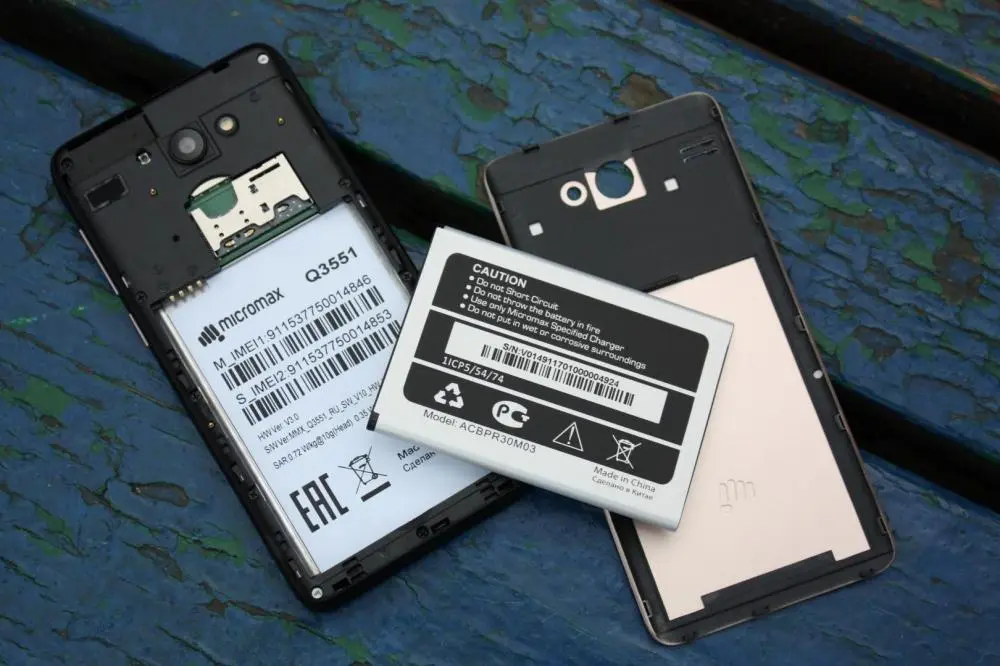 Обзор не дорого смартфона Micromax Q3551