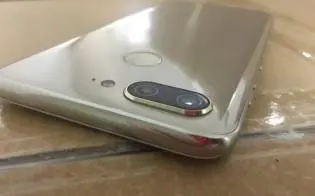 Gionee S11 повстречался на живых фото в сети