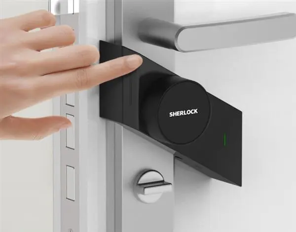 Xiaomi предлагает умный недорогой дверной замок Sherlock M1 Smart Lock