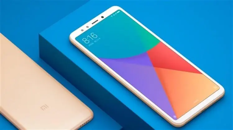 Xiaomi R1 - безрамочный смартфон по цене устройств Redmi