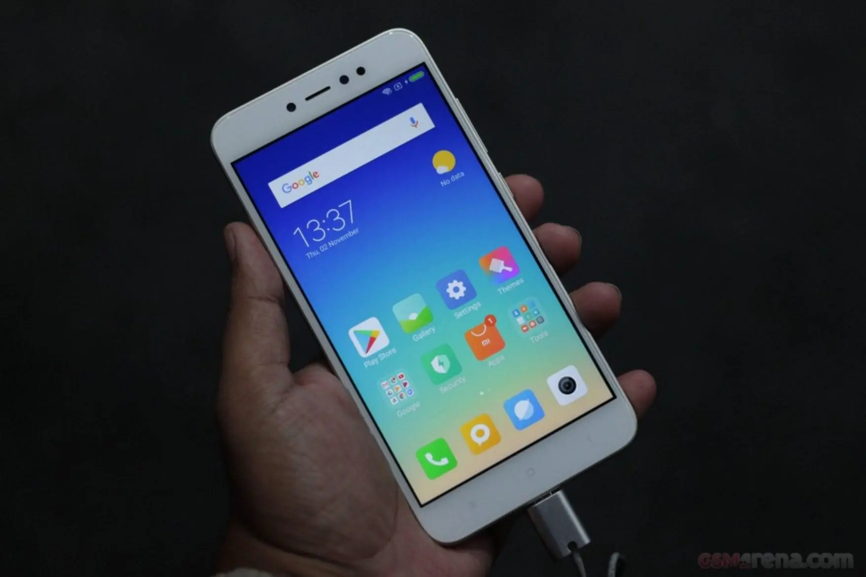 Xiaomi запустила два новых смартфона: Redmi Y1 и Redmi Y1 Lite