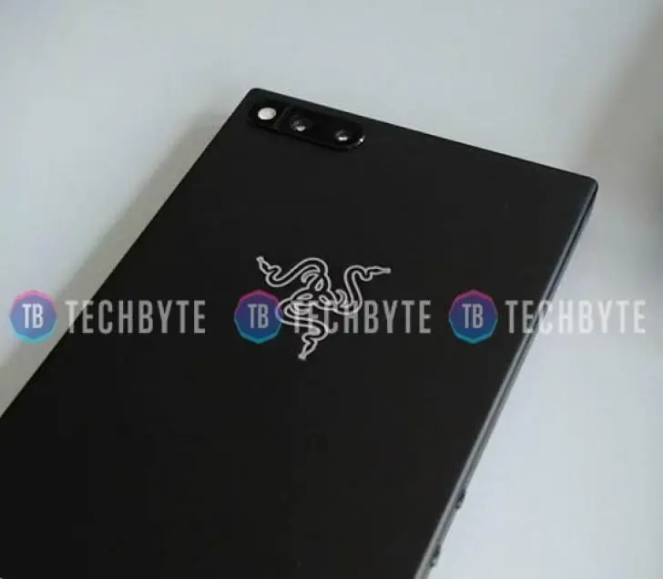 Смартфон от Razer появился в бенчмарках