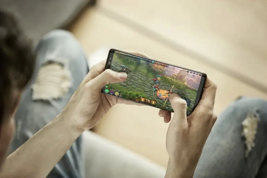 Samsung Galaxy Note 9 получит большой аккумулятор и диагональ