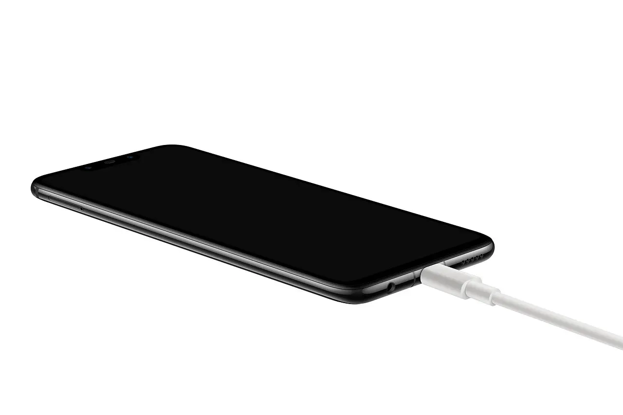 Флагманский Huawei Nova 3 поступает в продажу в России