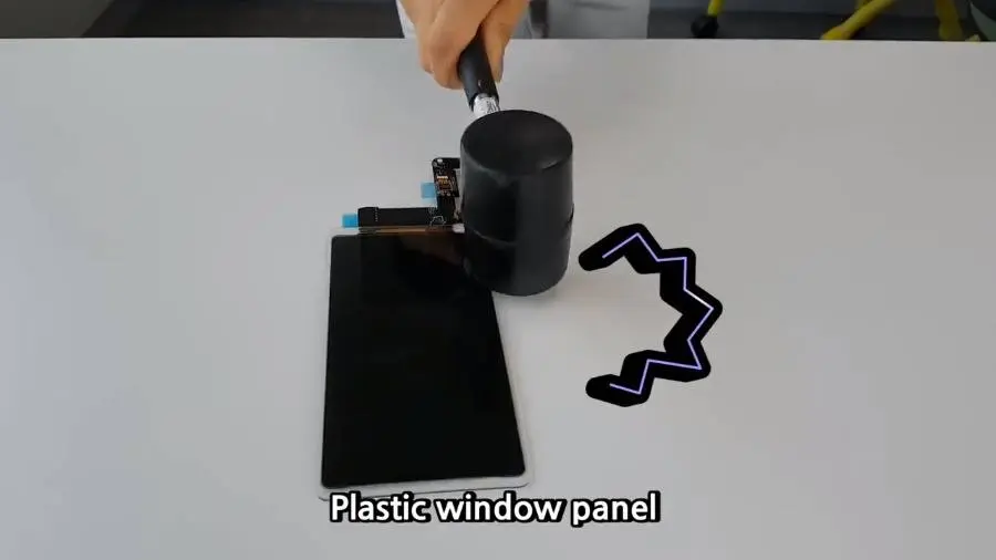 Samsung подстёыбвает Gorilla Glass. По делу ли?