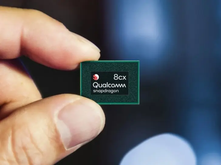 Qualcomm показала свой новый чипсет Snapdragon 8cx для Windows 10