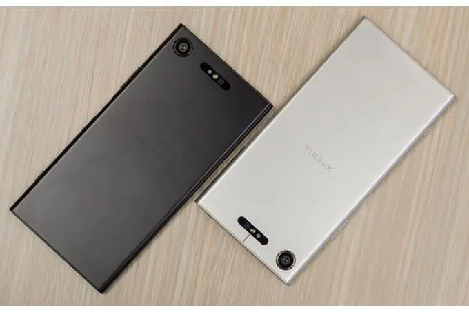 Sony меняет дизайн в последнюю минуту