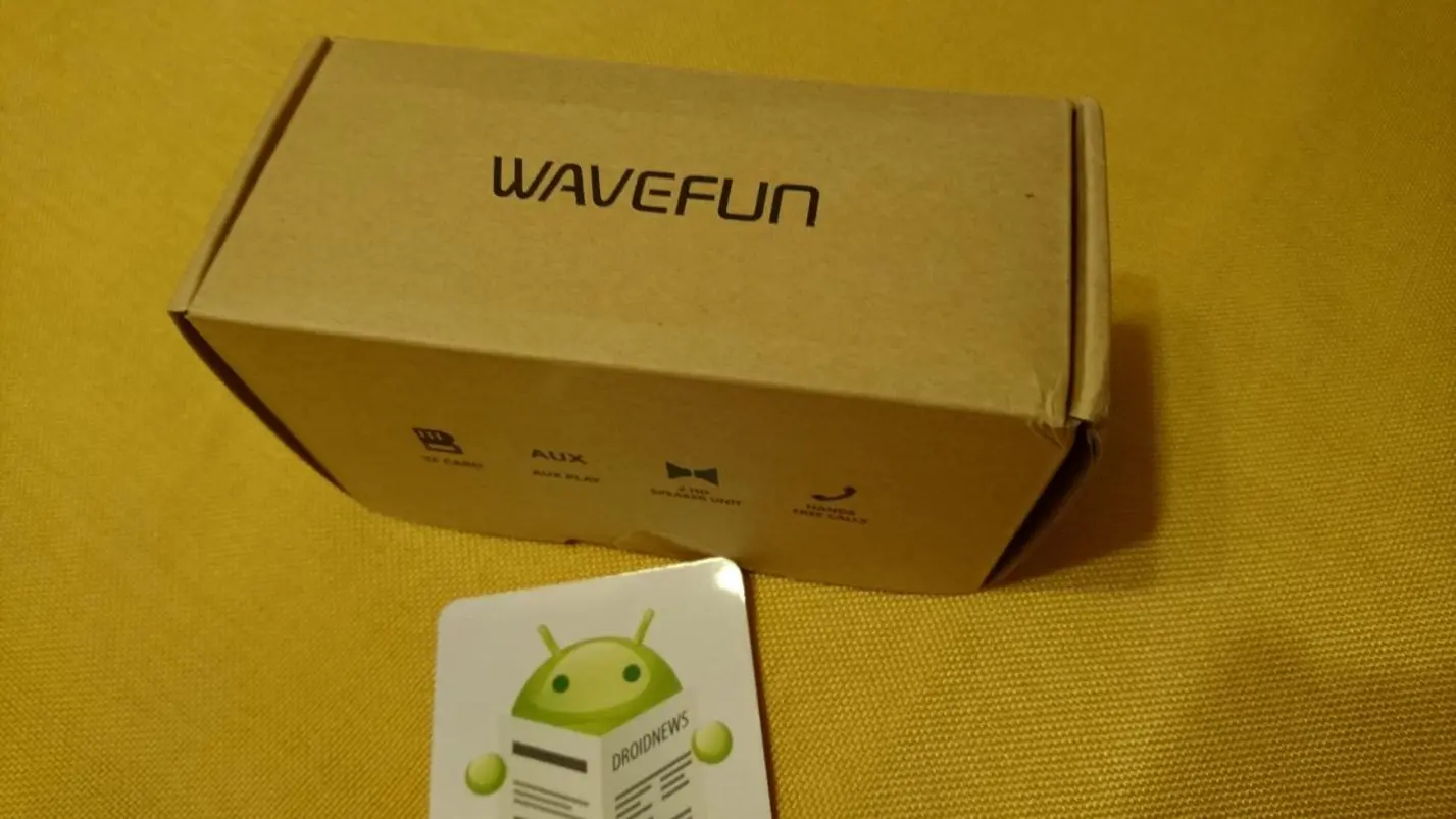 Защищенная портативная колонка WAVEFUN Cuboid