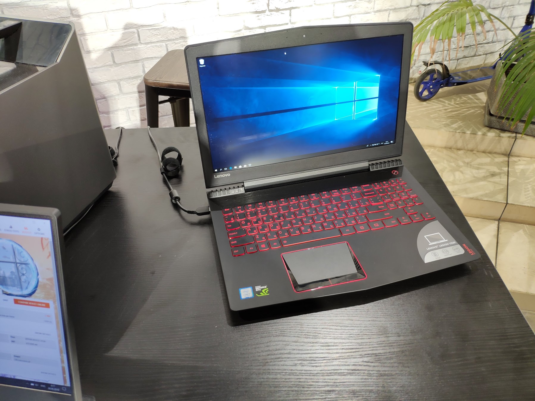 Lenovo представляет игровые ноутбуки Legion Y730 и Y530