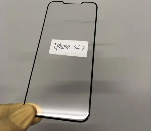 Появились неофициальные рендеры смартфона iPhone SE2
