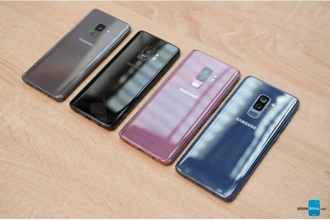 Покупатели экономят на Samsung Galaxy S9: предзаказы идут вяло