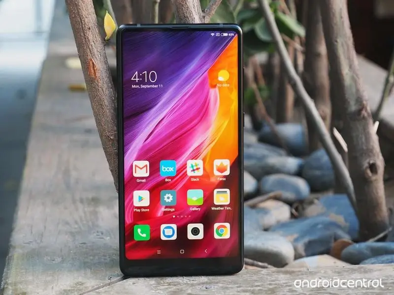 Забираем по косточкам: Xiaomi Mi Mix 2 против Huawei Honor View 10