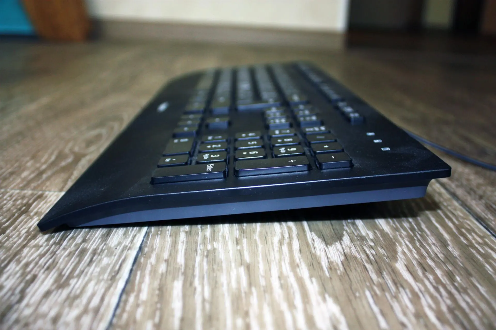 Обзор клавиатуры Logitech k280e