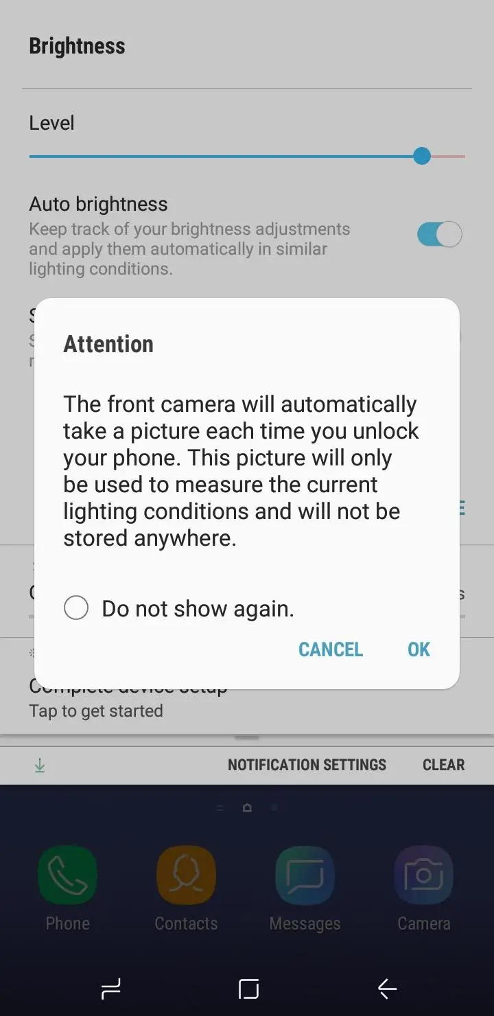 Samsung внедрит адаптивную яркость на дешёвые смартфоны, делая селфи