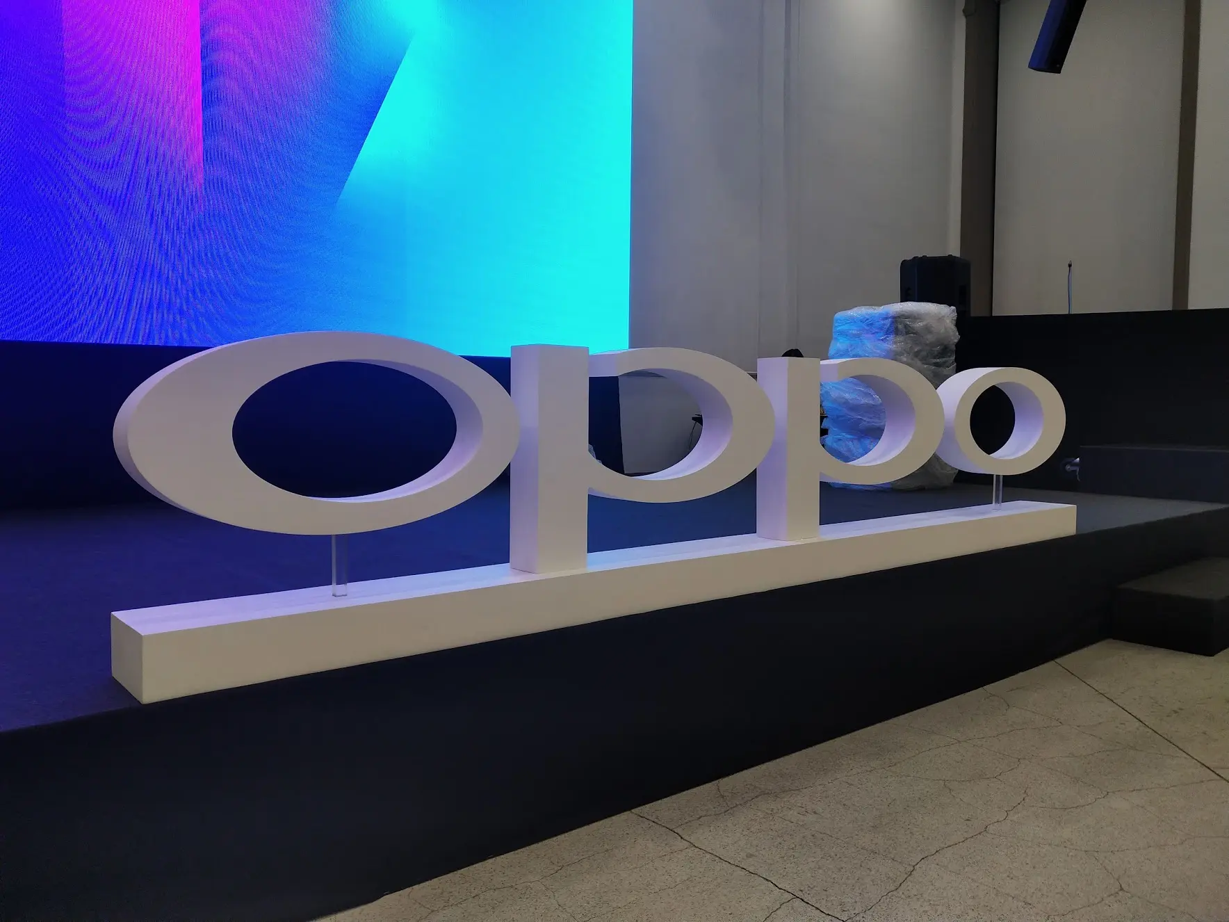 Смартфоны OPPO RX17 Pro и RX17 впечатлили российскую публику