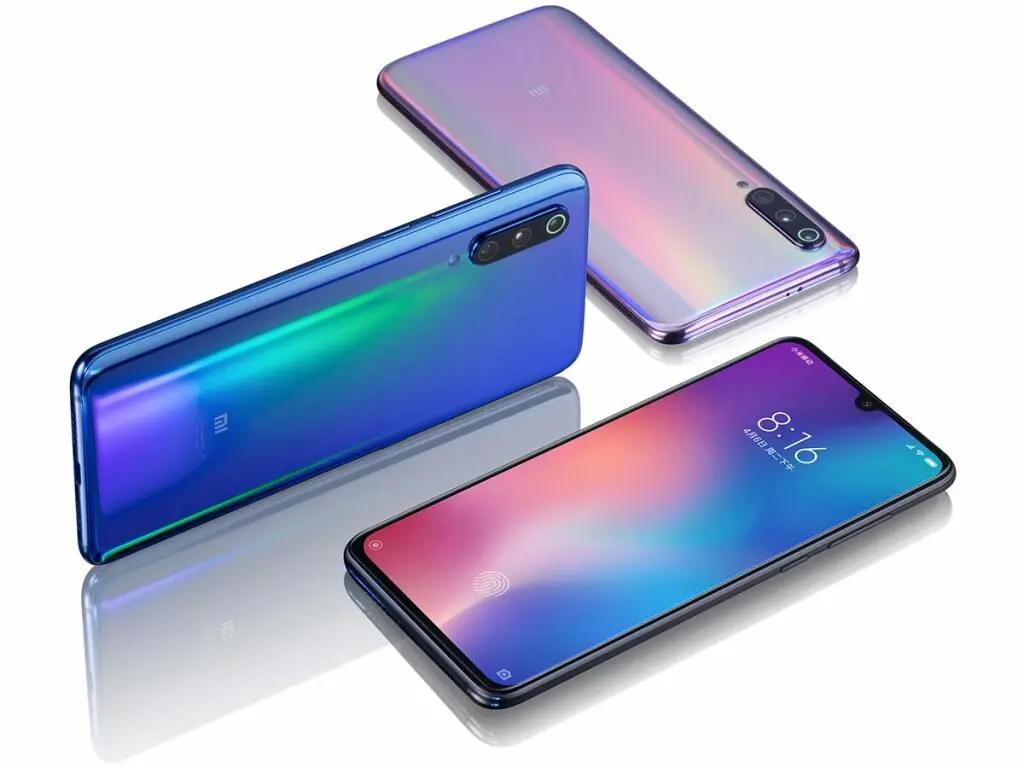 Для Xiaomi Mi 9 уже существует прошивка на базе Android Q