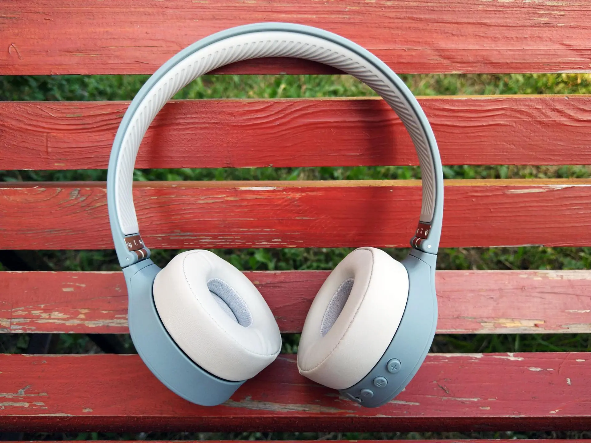 Обзор беспроводных наушников Rombica mysound BH-08