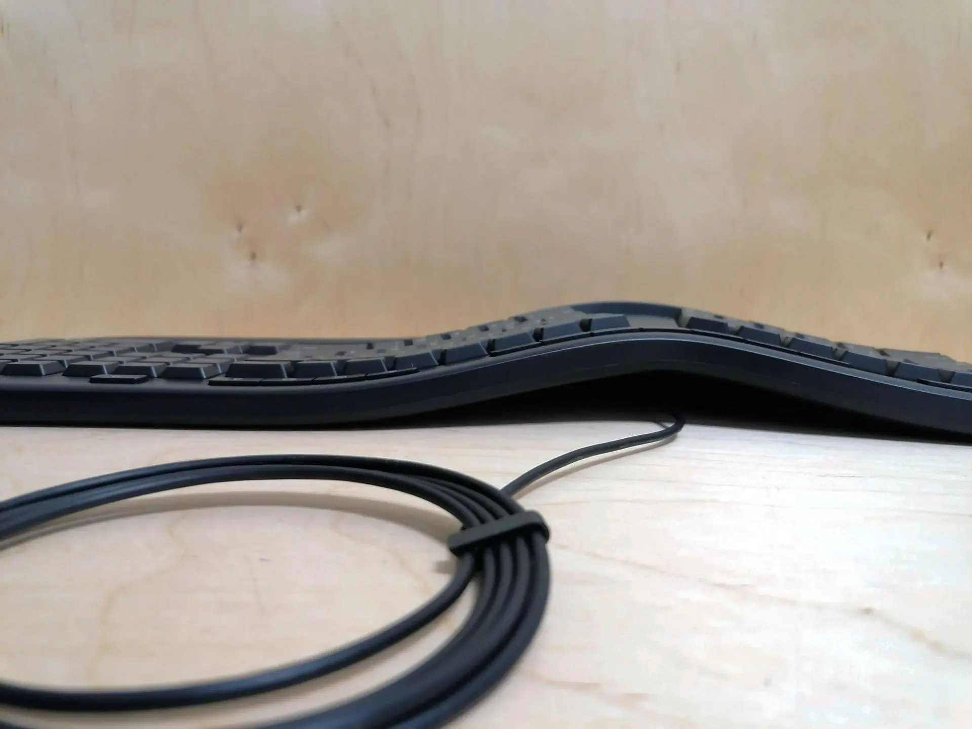 Обзор эргономичной клавиатуры Microsoft Kili Keyboard LXN-00011