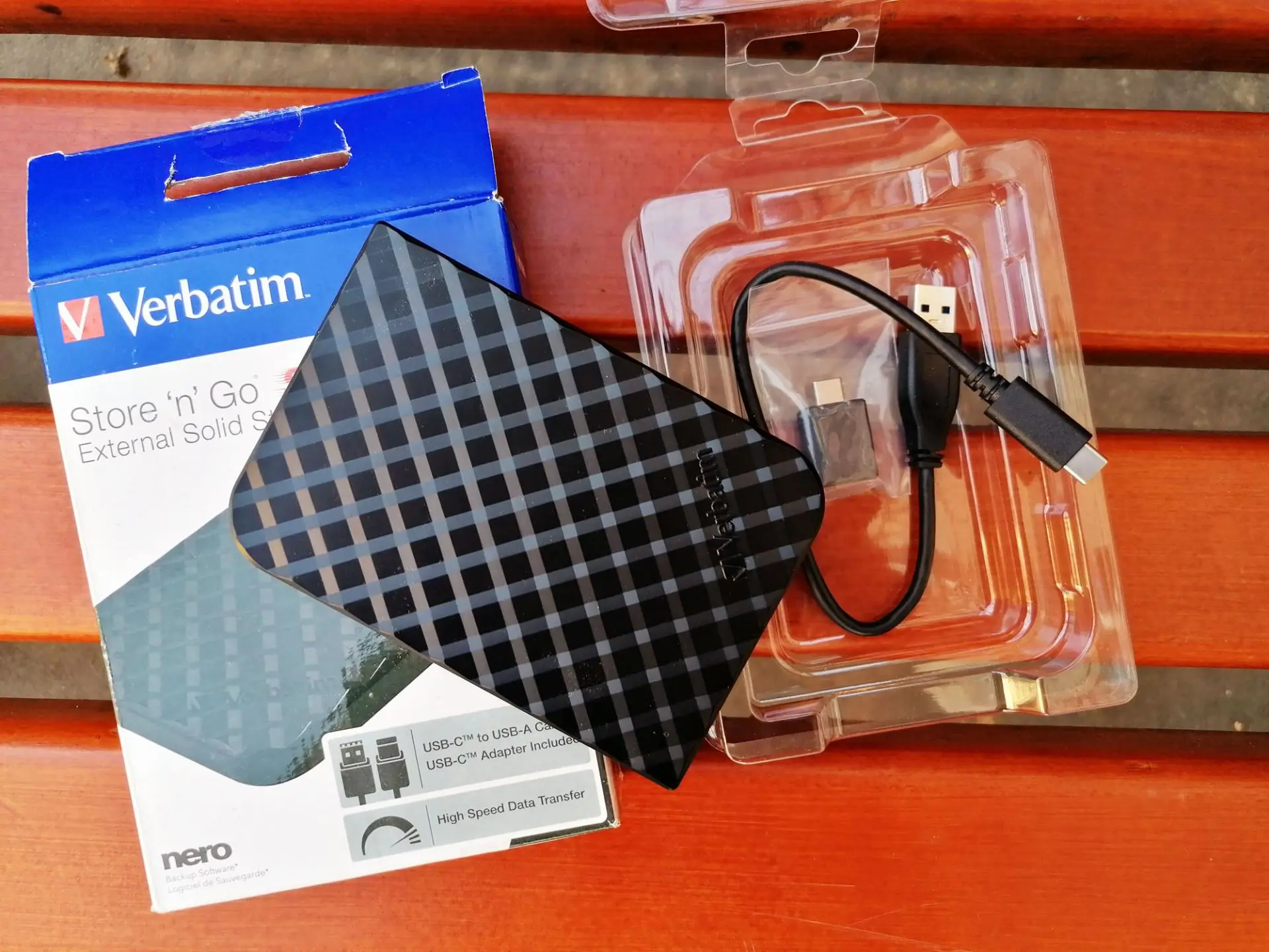 Обзор внешнего SSD Verbatim Store n Go 240 Gb