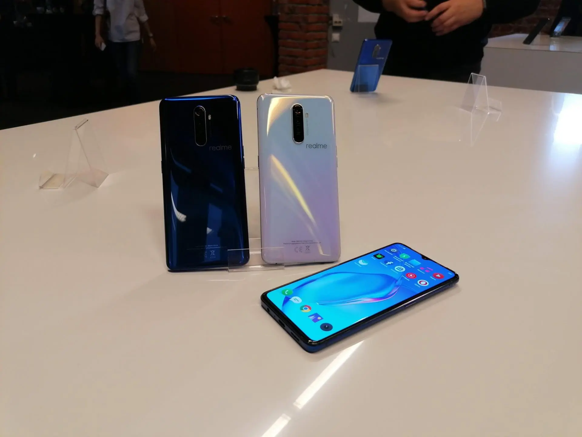У realme появился топовый флагман X2 Pro. Ещё не протестировали, но на бумаге он хорош